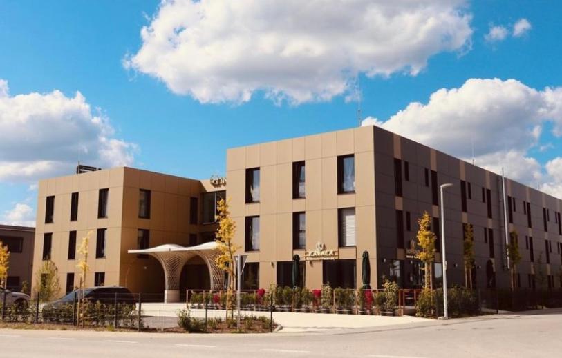 Intergroup Business & Design Hotel Ingolstadt Kosching Extérieur photo