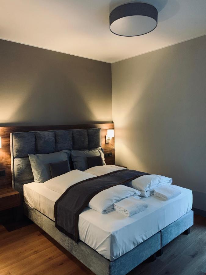 Intergroup Business & Design Hotel Ingolstadt Kosching Extérieur photo